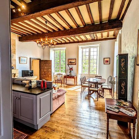 Centrally Located Sarlat Apartment With Medieval Town Views Exteriör bild