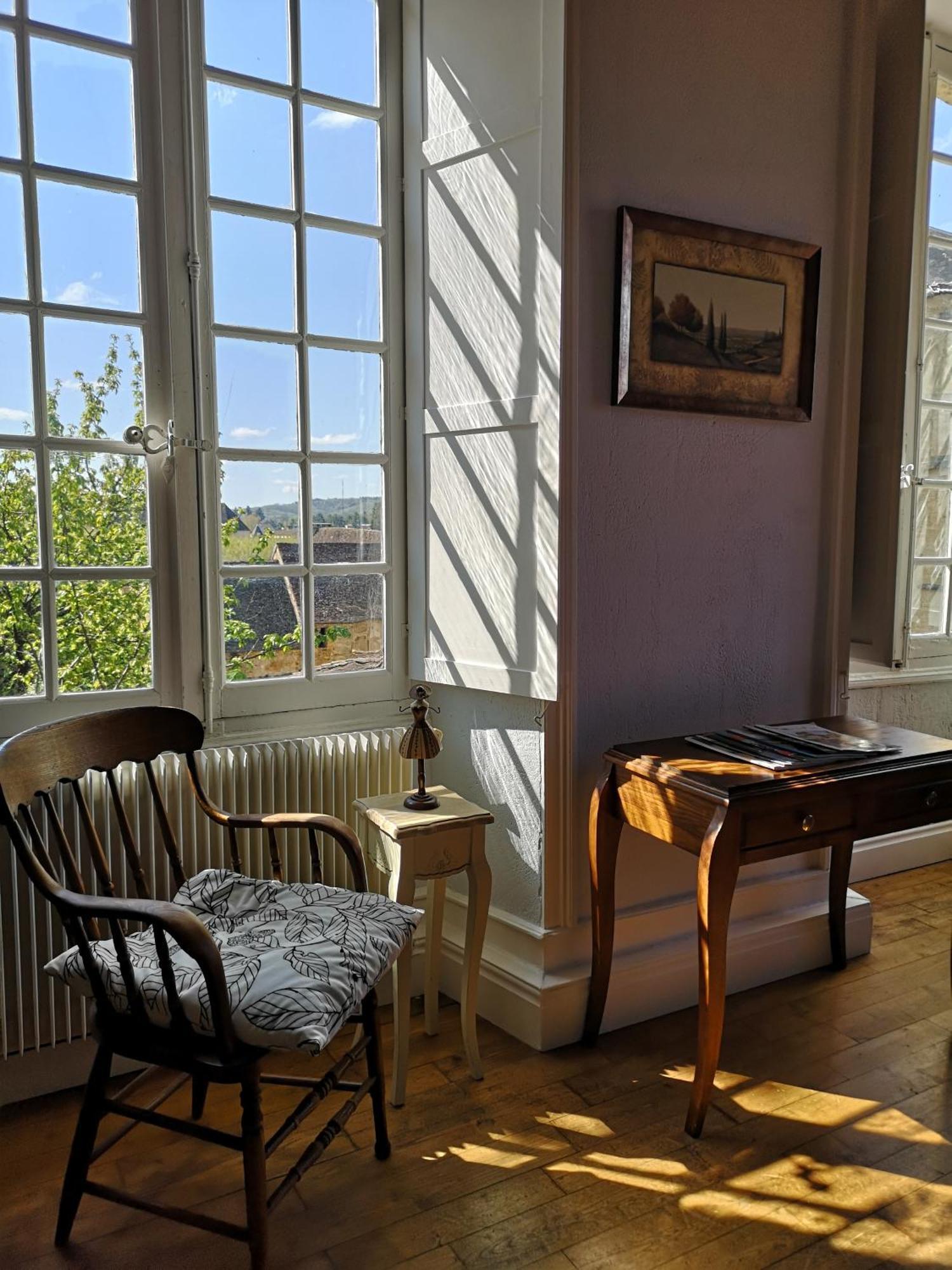Centrally Located Sarlat Apartment With Medieval Town Views Exteriör bild